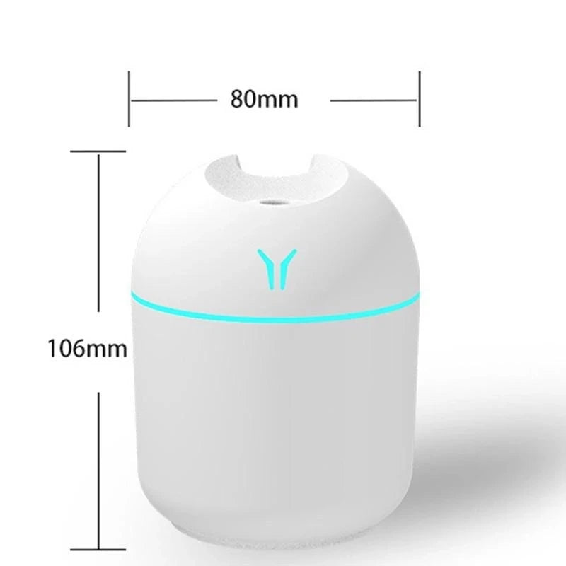 Umidificador de ar mini USB de 250 ml com difusor de óleos essenciais e aromas para casa e carro. Difusor ultrassônico silencioso com lâmpada LED colorida.